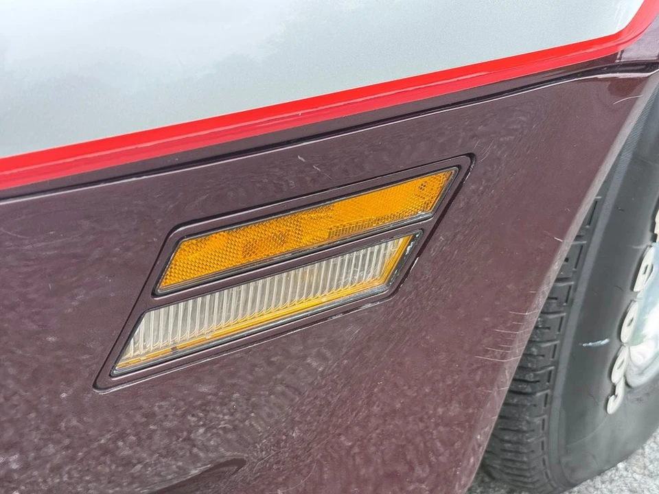 1982 Chevrolet Corvette C3 - Image 22 of 31