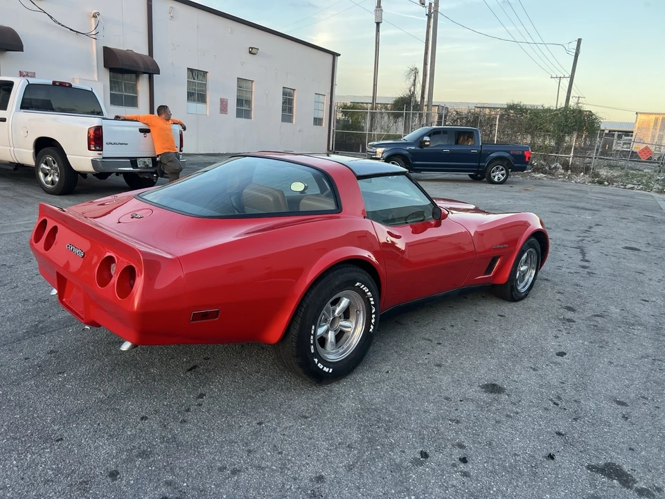 1982 Chevrolet Corvette C3 - Image 10 of 21