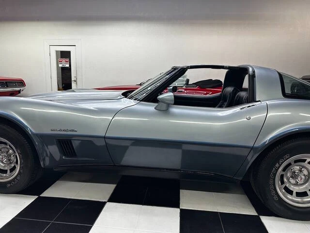 1982 Chevrolet Corvette C3 - Image 16 of 31
