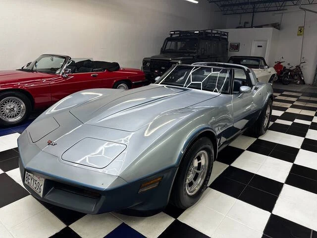 1982 Chevrolet Corvette C3 - Image 8 of 31
