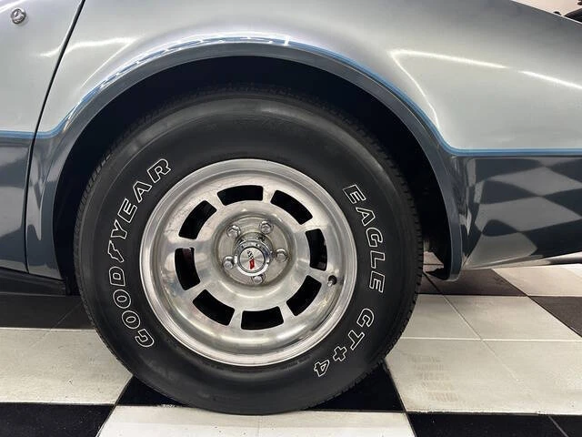 1982 Chevrolet Corvette C3 - Image 19 of 31