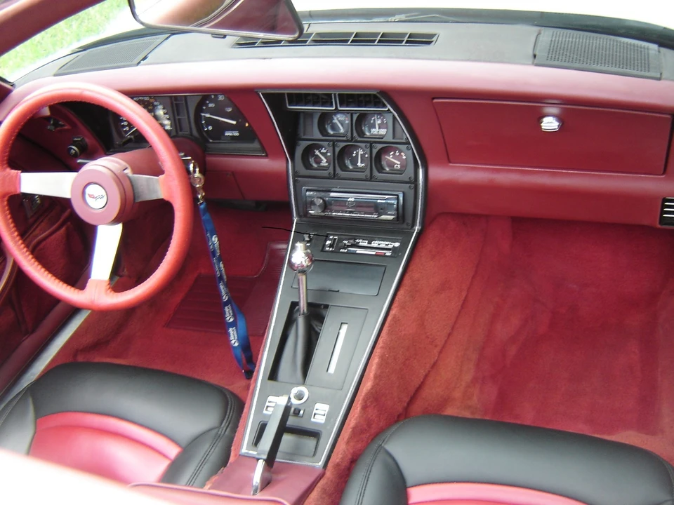 1982 Chevrolet Corvette C3 - Image 11 of 21