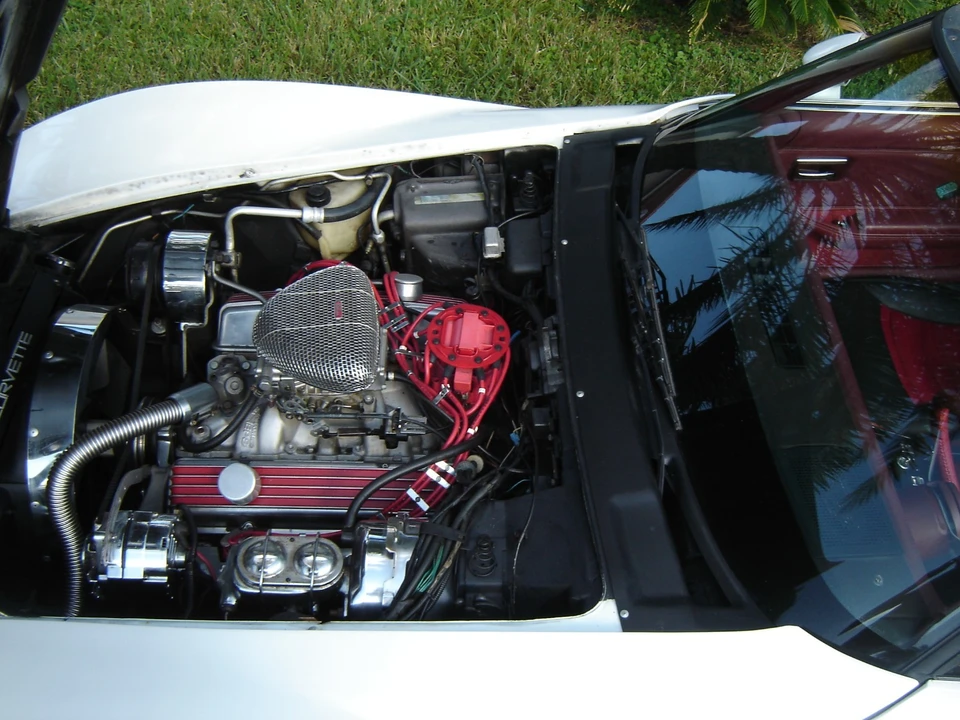 1982 Chevrolet Corvette C3 - Image 18 of 21