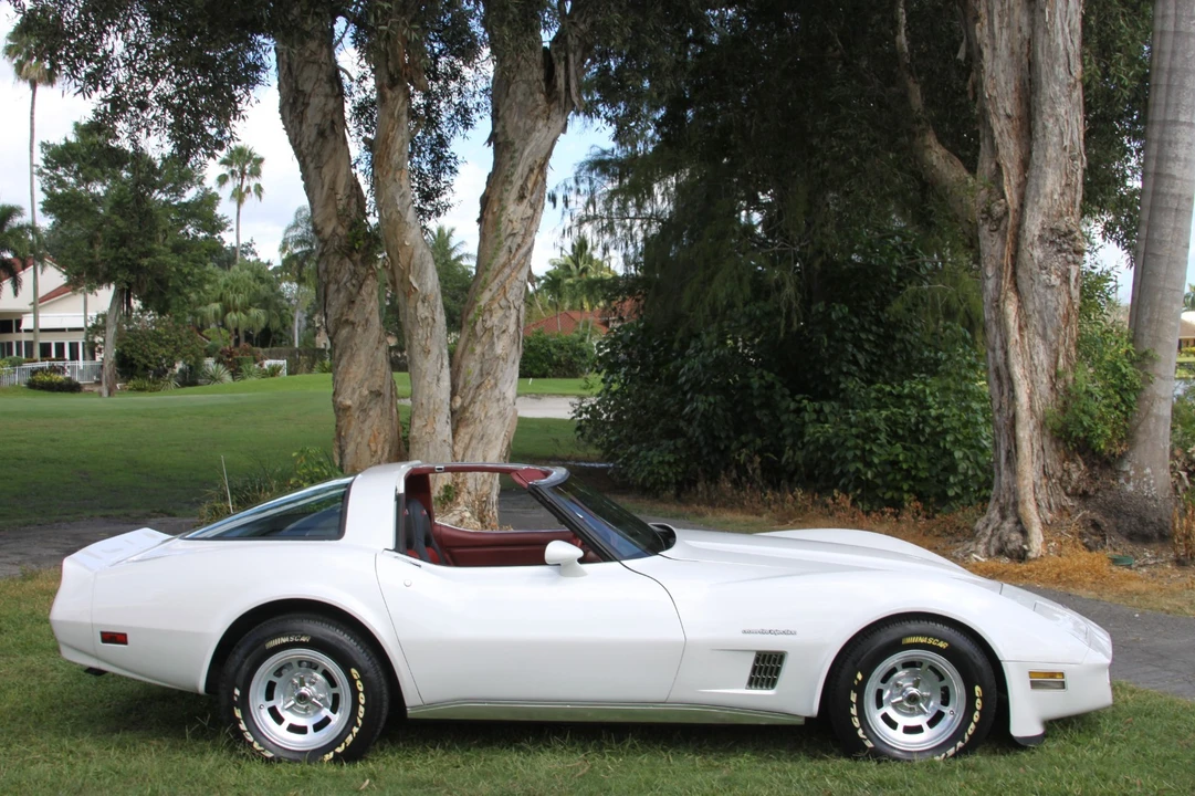 1982 Chevrolet Corvette C3 - Image 7 of 21