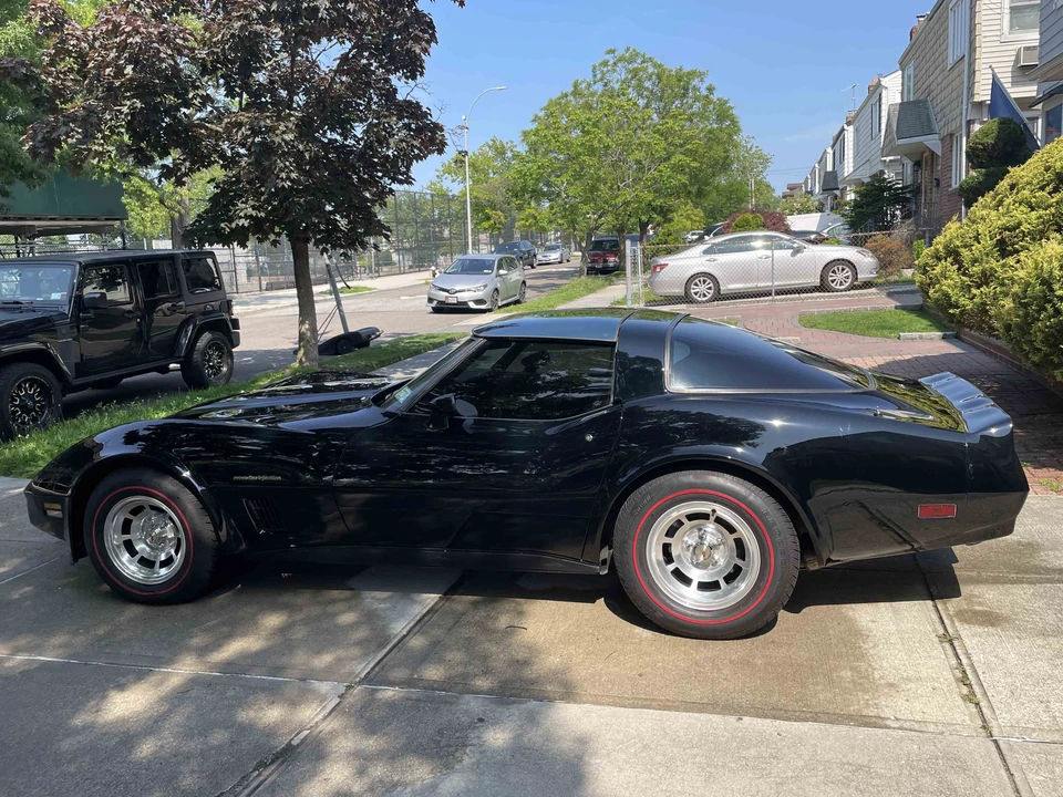 1982 Chevrolet Corvette C3 - Image 3 of 31