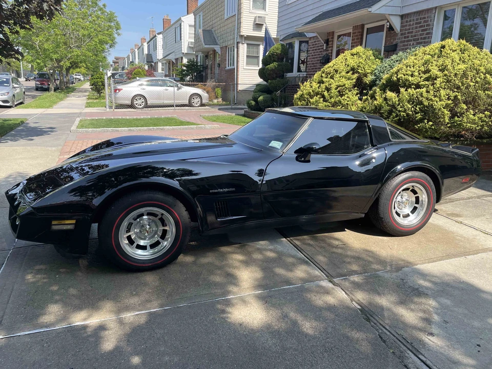 1982 Chevrolet Corvette C3 - Image 2 of 31