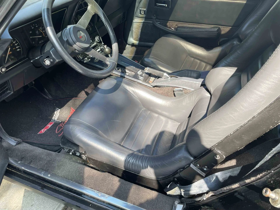 1982 Chevrolet Corvette C3 - Image 21 of 31
