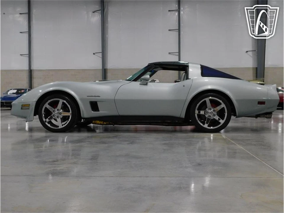 1982 Chevrolet Corvette C3 - Image 15 of 31