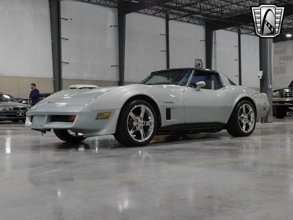 1982 Chevrolet Corvette C3 - Image 14 of 21