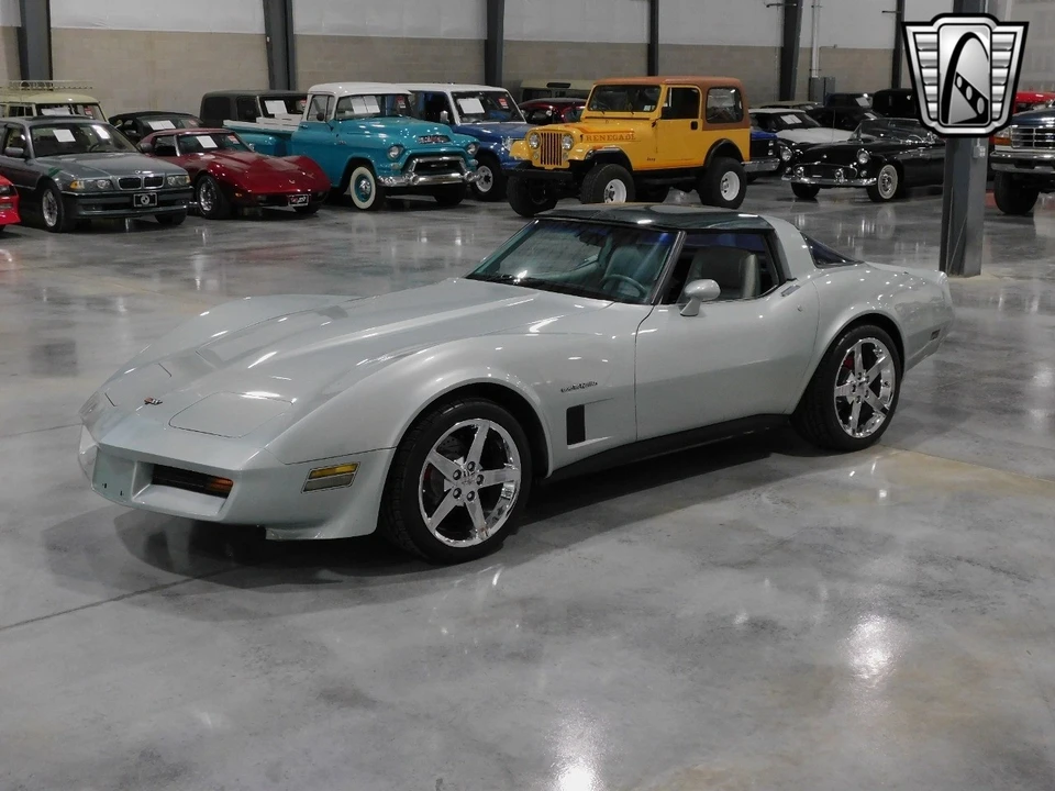 1982 Chevrolet Corvette C3 - Image 16 of 21