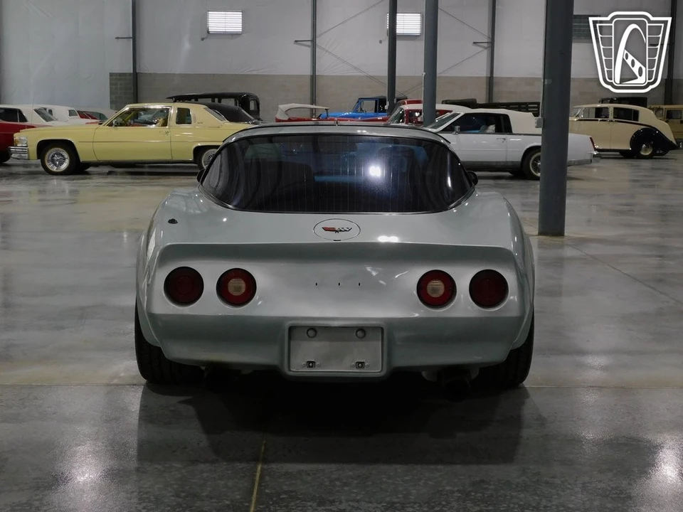1982 Chevrolet Corvette C3 - Image 17 of 21