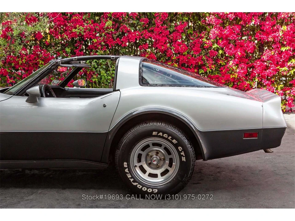 1982 Chevrolet Corvette C3 - Image 18 of 31