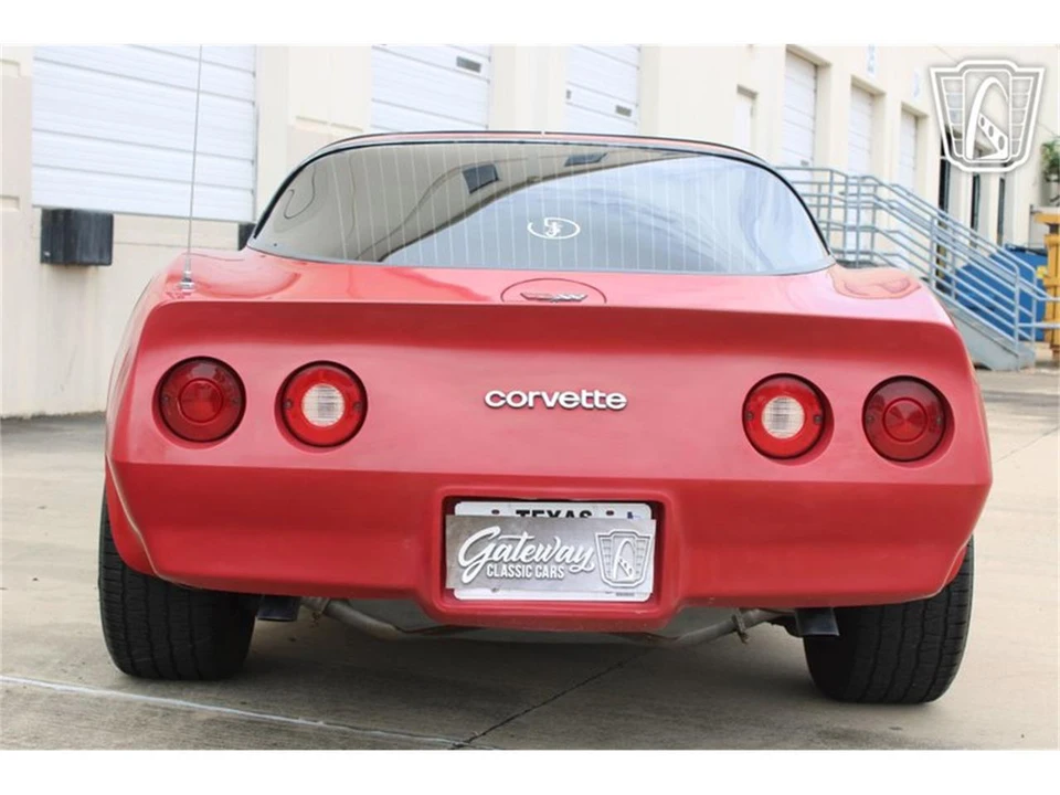 1982 Chevrolet Corvette C3 - Image 27 of 31