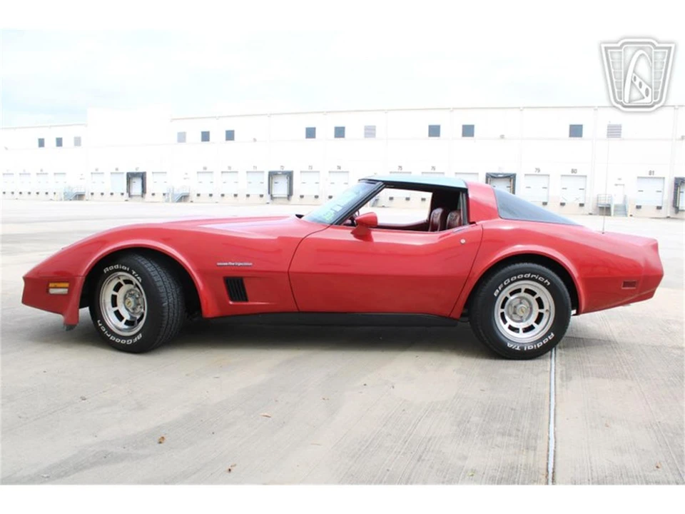 1982 Chevrolet Corvette C3 - Image 2 of 31