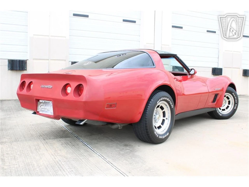 1982 Chevrolet Corvette C3 - Image 30 of 31