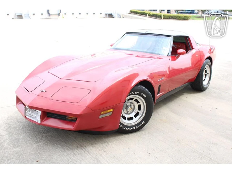 1982 Chevrolet Corvette C3 - Image 13 of 31