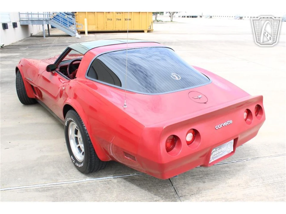 1982 Chevrolet Corvette C3 - Image 15 of 31