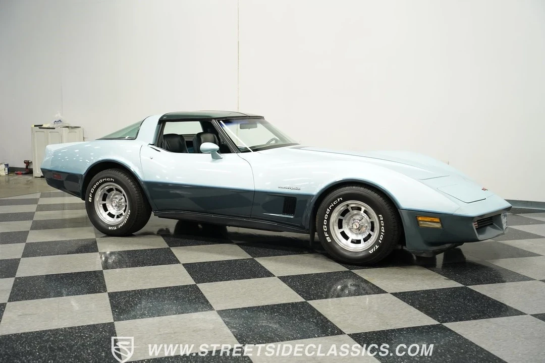 1982 Chevrolet Corvette C3 - Image 16 of 21