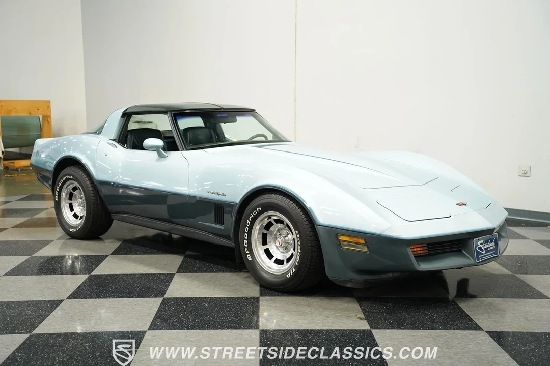 1982 Chevrolet Corvette C3 - Image 17 of 21