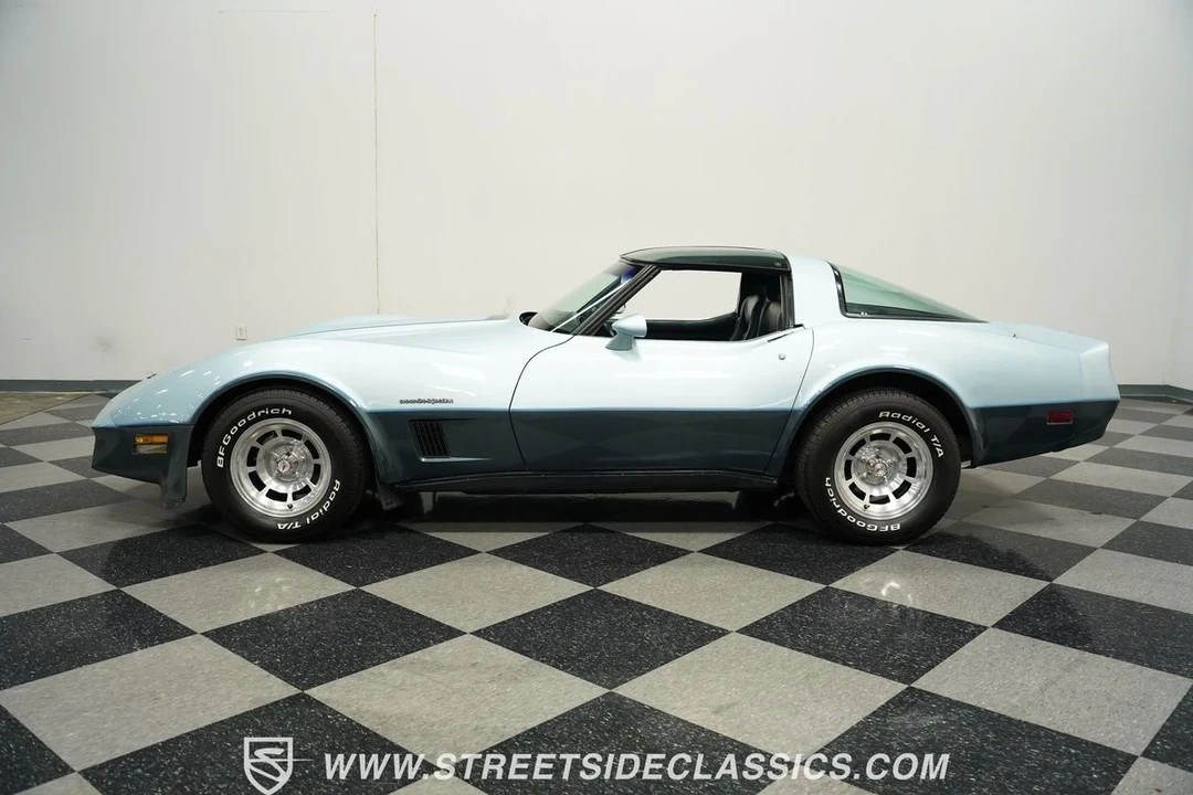 1982 Chevrolet Corvette C3 - Image 8 of 12