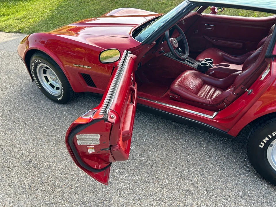 1982 Chevrolet Corvette C3 - Image 9 of 31