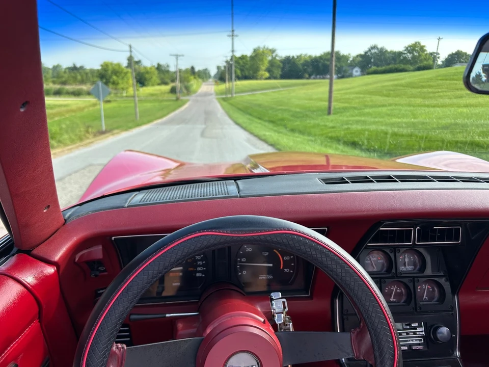 1982 Chevrolet Corvette C3 - Image 10 of 31