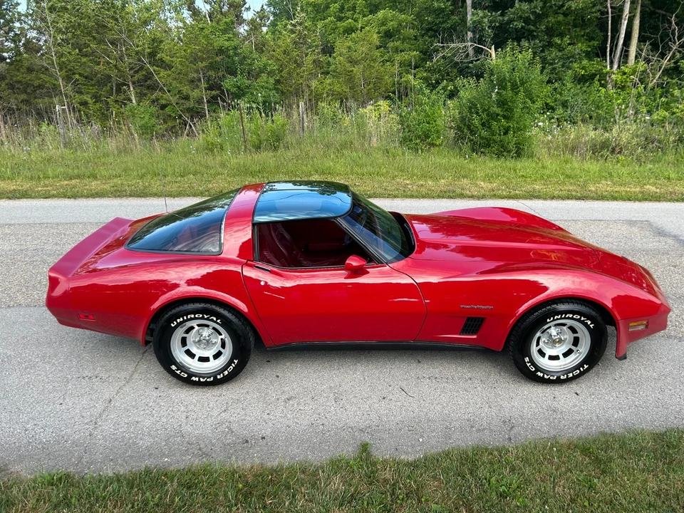 1982 Chevrolet Corvette C3 - Image 18 of 31