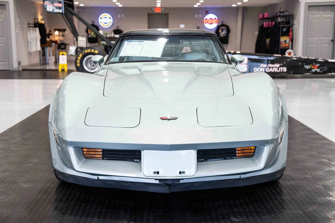1982 Chevrolet Corvette C3 - Image 2 of 31