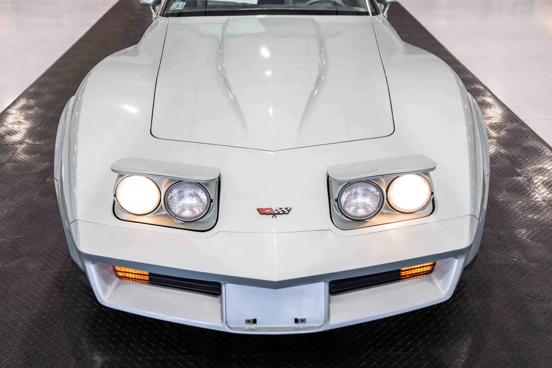 1982 Chevrolet Corvette C3 - Image 15 of 31