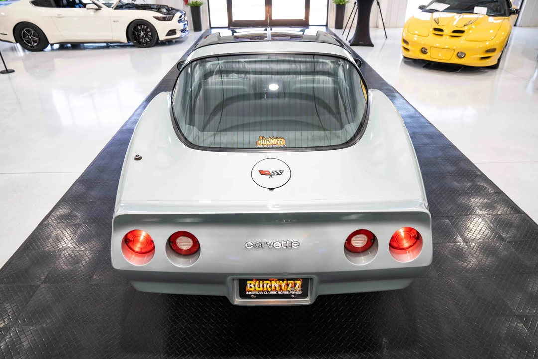 1982 Chevrolet Corvette C3 - Image 18 of 31