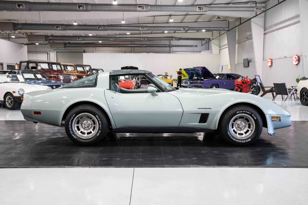 1982 Chevrolet Corvette C3 - Image 8 of 31