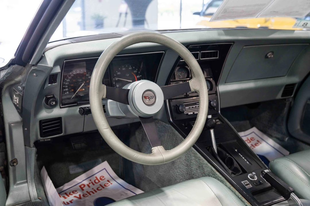 1982 Chevrolet Corvette C3 - Image 28 of 31