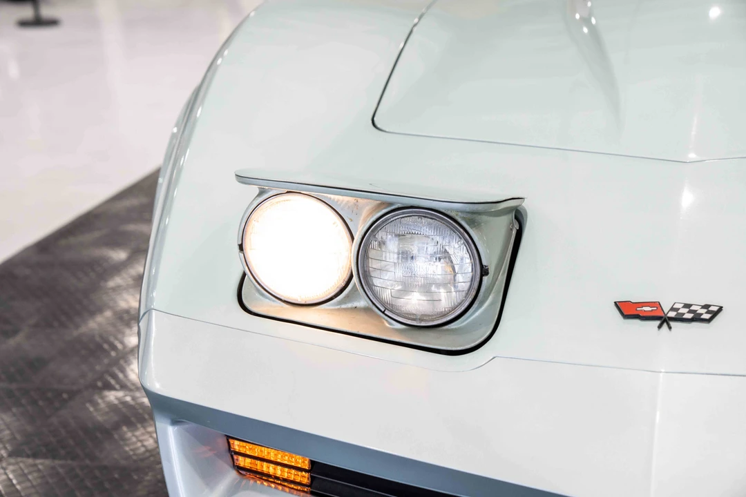 1982 Chevrolet Corvette C3 - Image 13 of 31