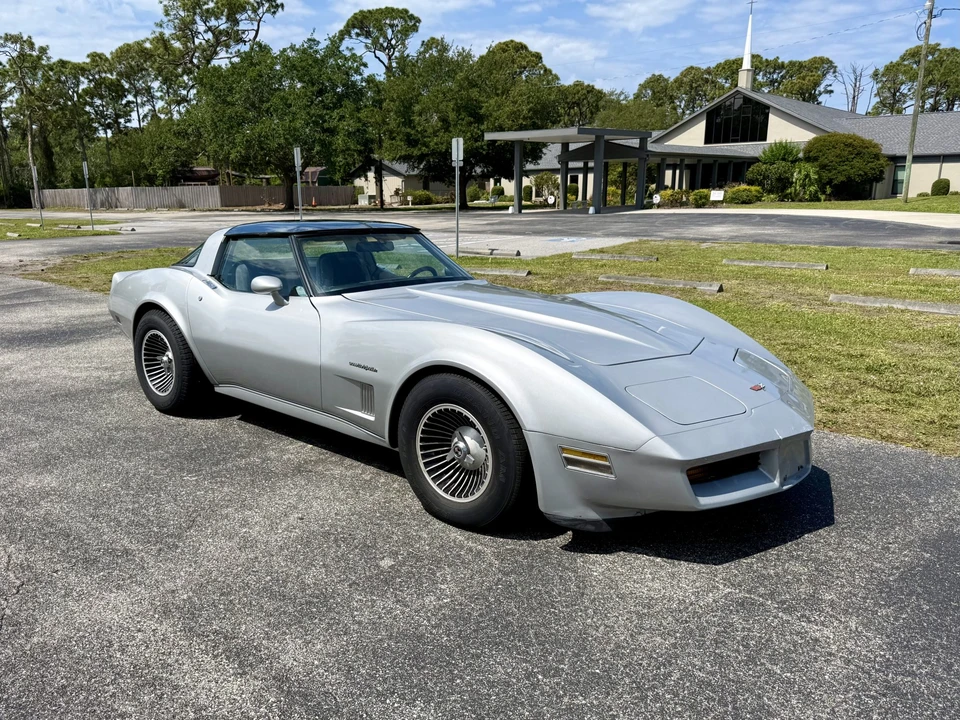 1982 Chevrolet Corvette C3 - Image 6 of 31