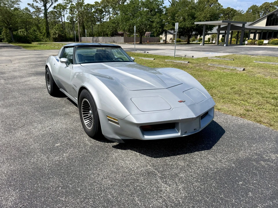 1982 Chevrolet Corvette C3 - Image 7 of 31