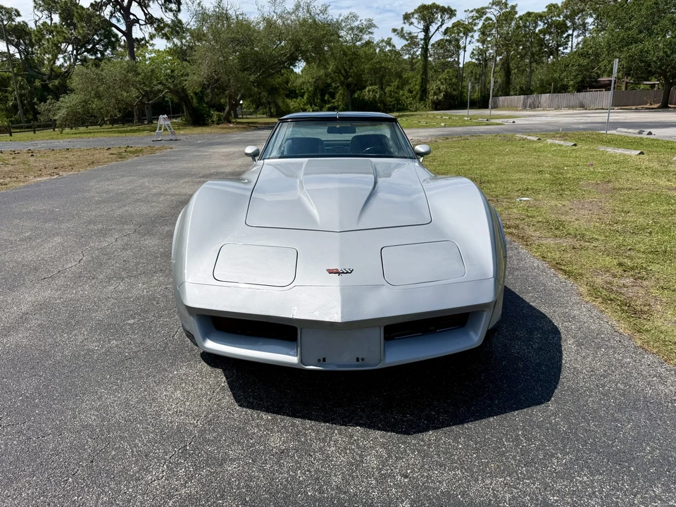 1982 Chevrolet Corvette C3 - Image 5 of 31