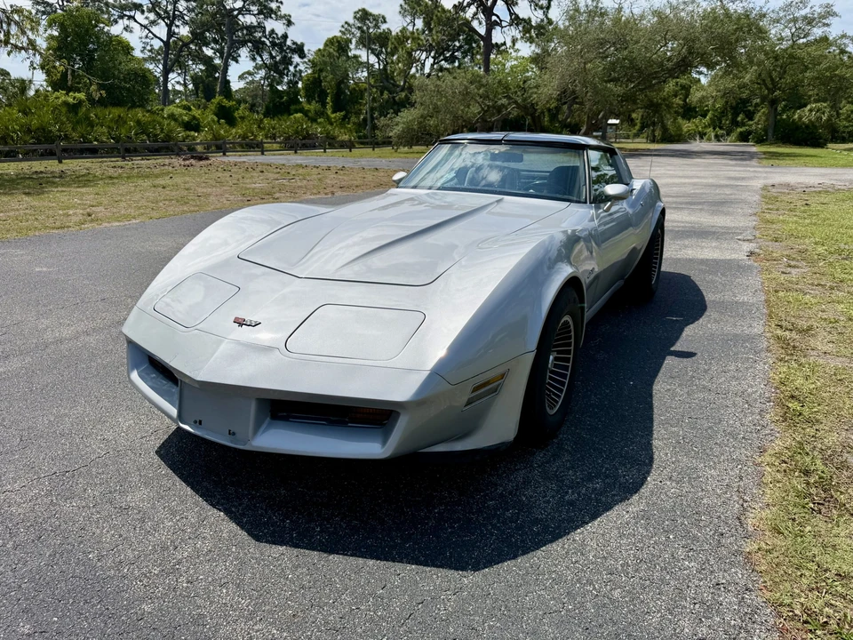 1982 Chevrolet Corvette C3 - Image 4 of 31