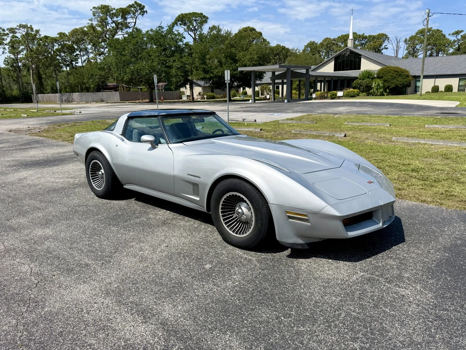 1982 Chevrolet Corvette C3 - Image 8 of 31