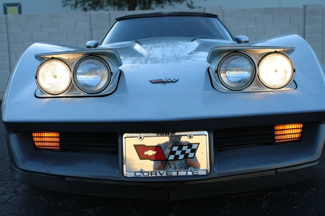 1982 Chevrolet Corvette C3 - Image 18 of 21