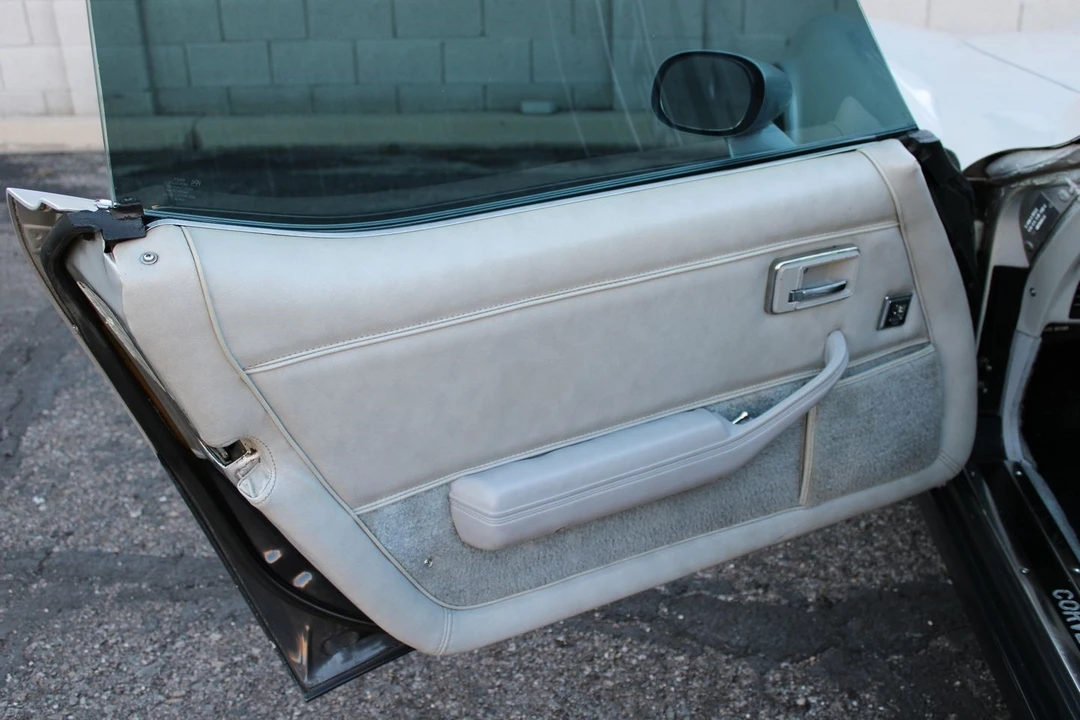1982 Chevrolet Corvette C3 - Image 21 of 21