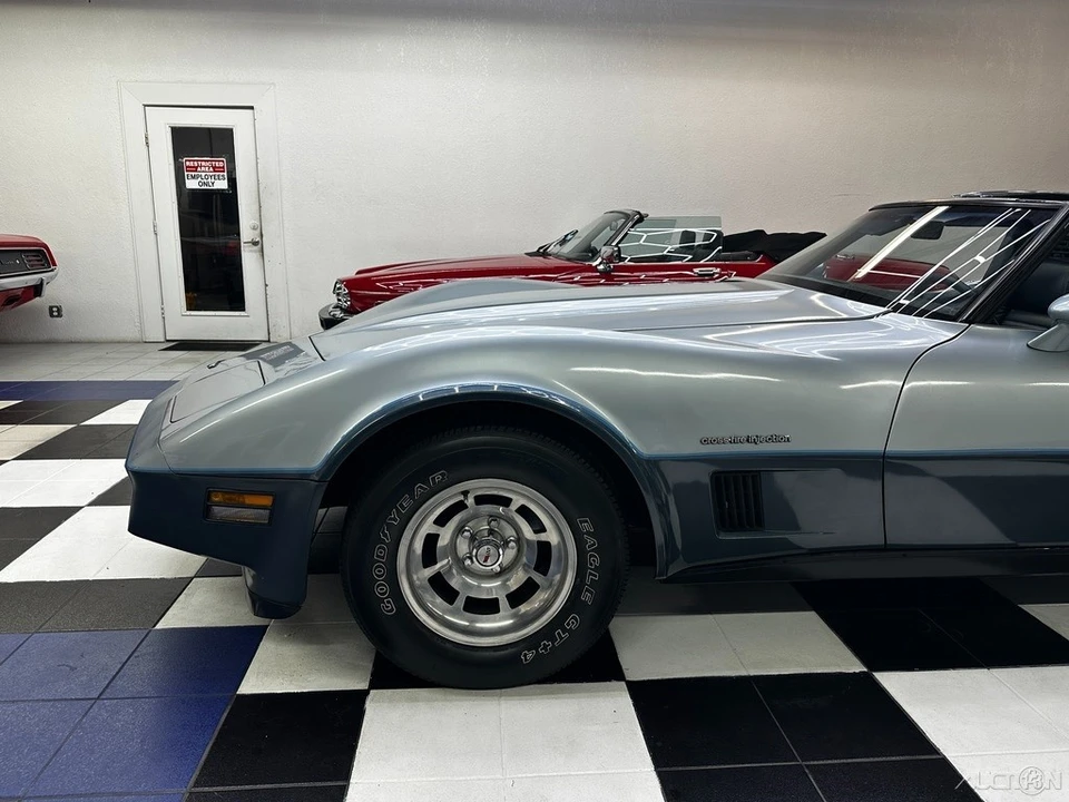1982 Chevrolet Corvette C3 - Image 9 of 24