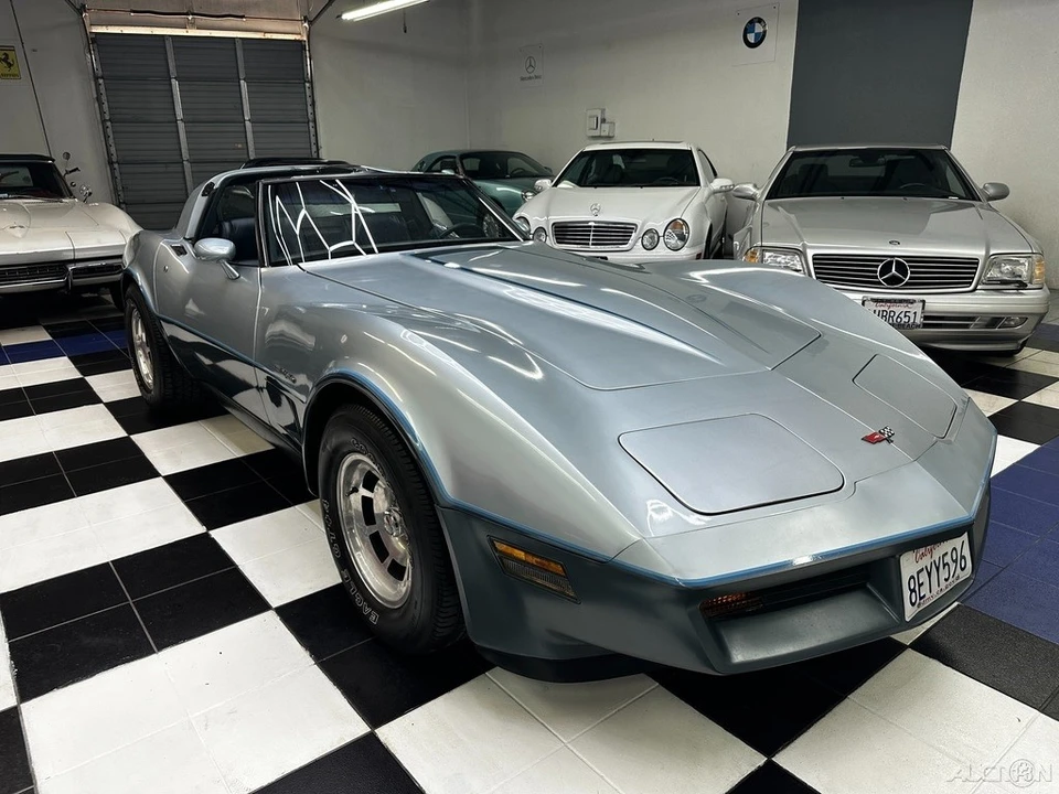 1982 Chevrolet Corvette C3 - Image 2 of 24