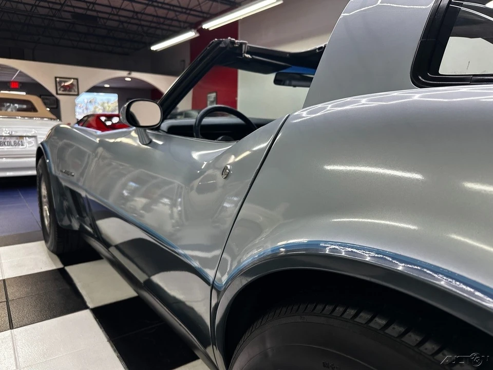 1982 Chevrolet Corvette C3 - Image 22 of 24