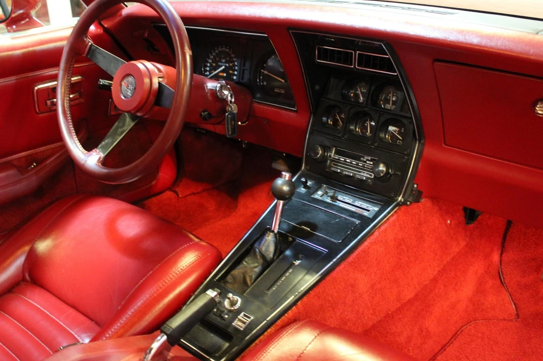 1982 Chevrolet Corvette C3 - Image 16 of 24