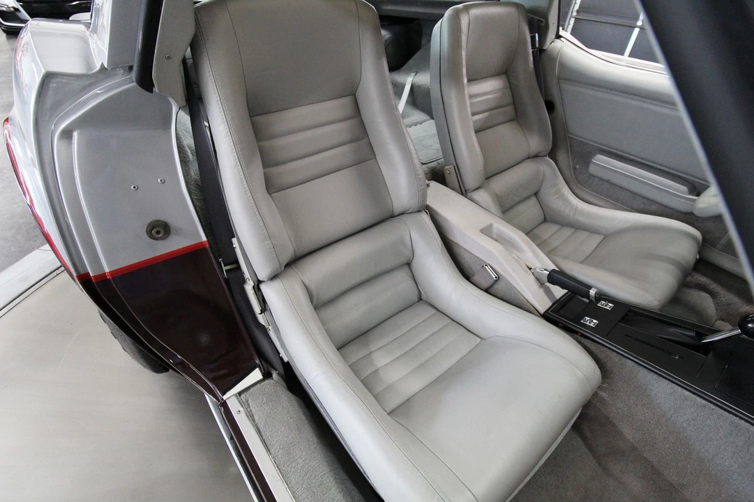 1982 Chevrolet Corvette C3 - Image 24 of 31
