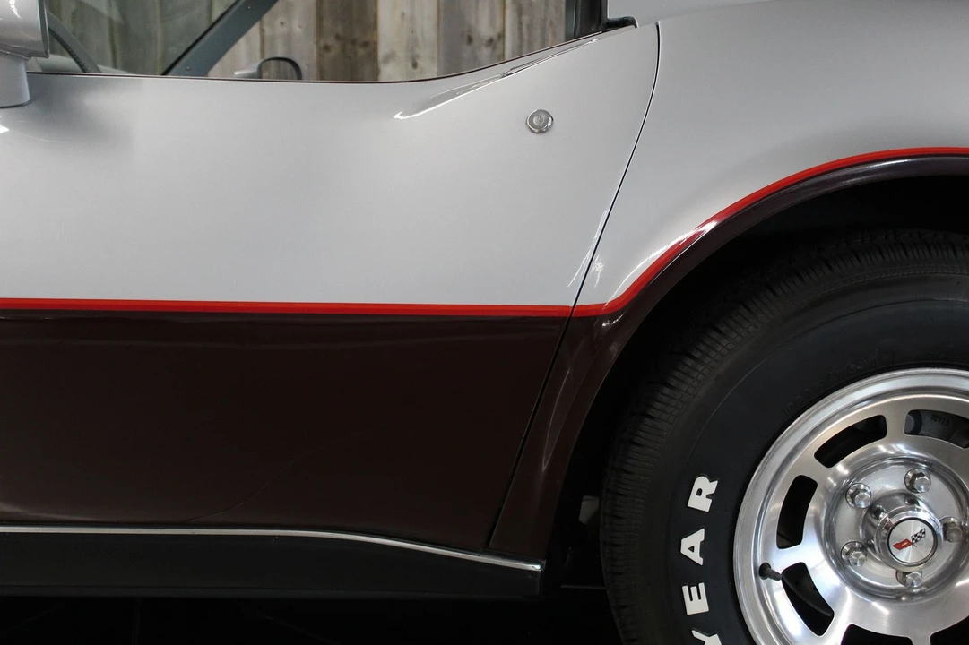 1982 Chevrolet Corvette C3 - Image 14 of 21