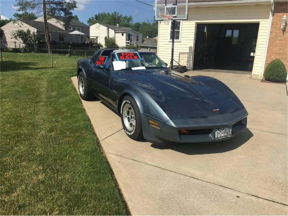 1982 Chevrolet Corvette C3 - Image 7 of 12