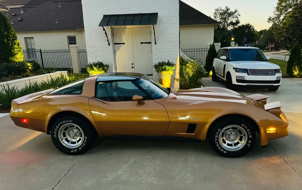 1982 Chevrolet Corvette C3 - Image 8 of 21
