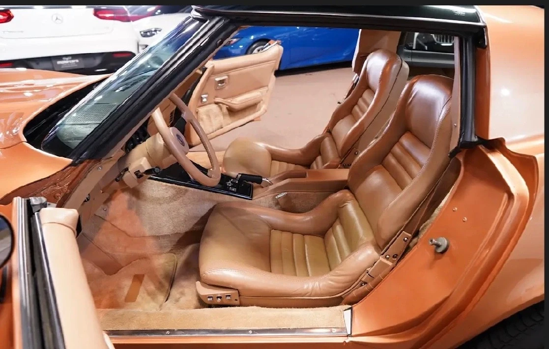 1982 Chevrolet Corvette C3 - Image 16 of 21