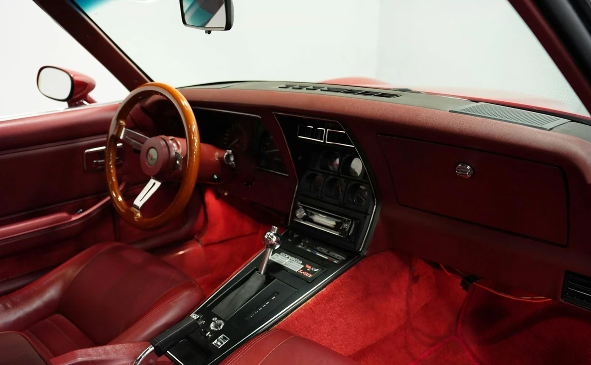 1982 Chevrolet Corvette C3 - Image 5 of 10